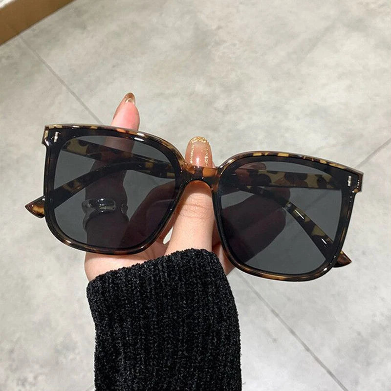 OIMG Vintage Square Sunglasses