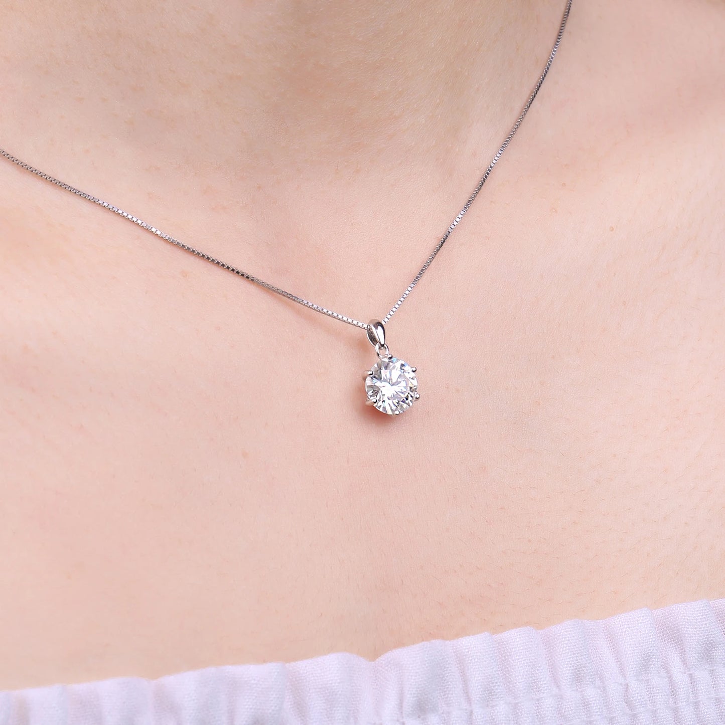 JewelryPalace Moissanite