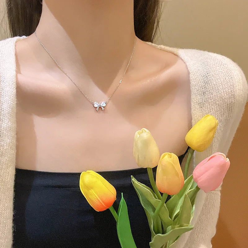 Trendy Luxury Opal Bow Necklace